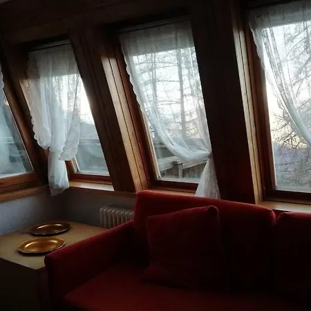 A Casa Di Anna Aosta * 皮拉